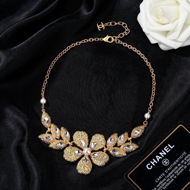 Chanel Necklace 03yxs199